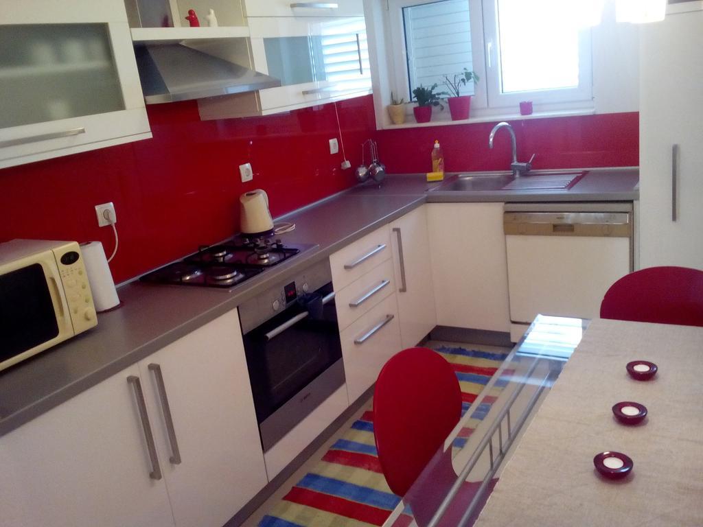 Apartment Petra Baška Voda エクステリア 写真